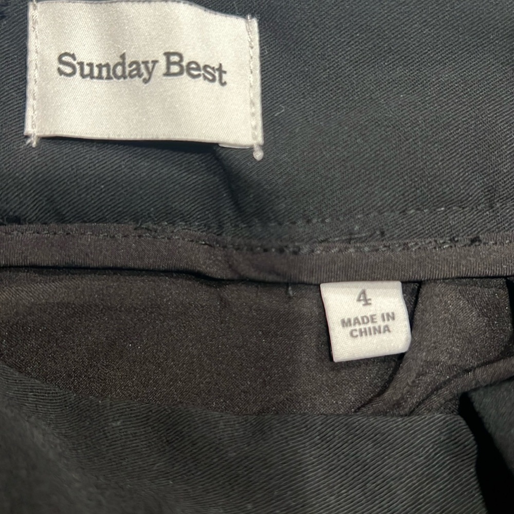 ARITZIA - Sunday Best - Black Olive Micro Pleated High-Waist mini Skirt - Size 4 - Picture 12 of 16